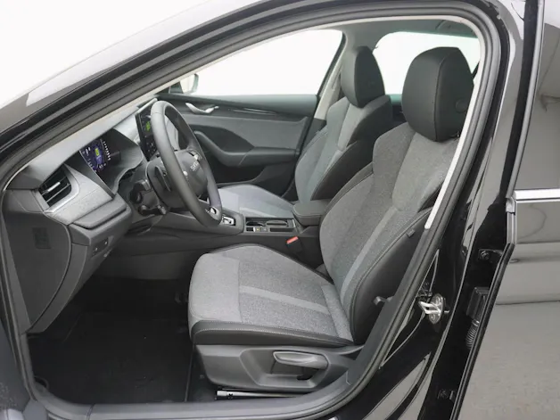 Škoda Octavia 1.5 TSI mHEV Selection-Lodge DSG
