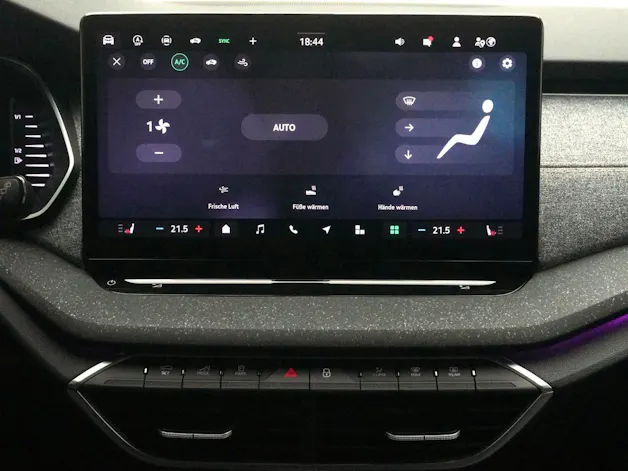 Škoda Octavia 1.5 TSI mHEV Selection-Lodge DSG