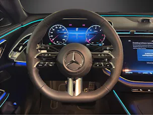 Mercedes-Benz E 220 d 4Matic 9G-Tronic