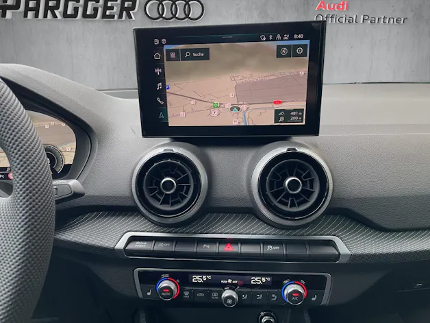 Audi Q2 35 TFSI S line S-tronic