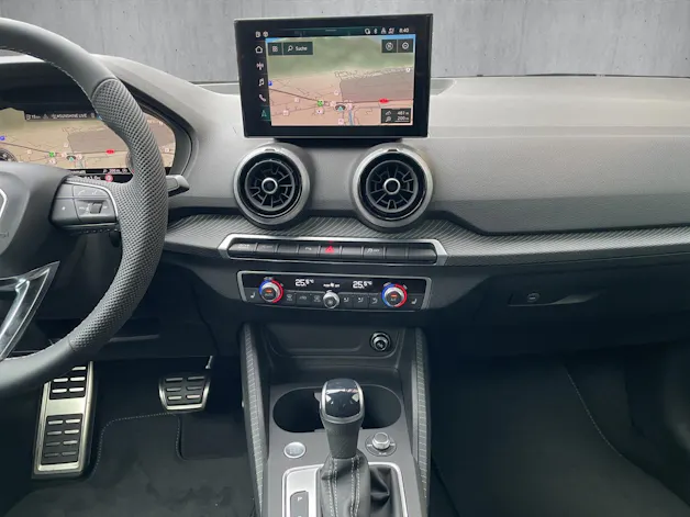 Audi Q2 35 TFSI S line S-tronic
