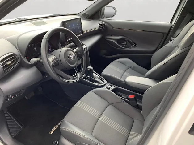 Toyota Yaris Cross 1.5 Elegant e-CVT AWDi