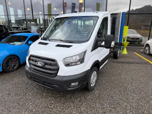 Ford Transit 350 L2 Trend 2.0 TDCi 165PS RWD Chassis OHNE AUFBAU