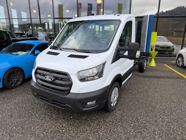 Ford Transit 350 L2 Trend 2.0 TDCi 165PS RWD Chassis OHNE AUFBAU
