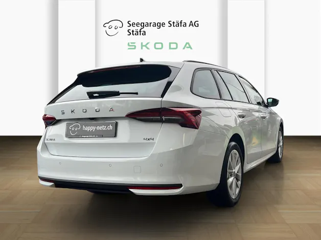 Škoda Octavia Combi 2.0 TSI DSG Selection 4x4