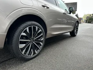 Volvo XC60 T8 eAWD PluginHybrid Ultra Dark Geartronic
