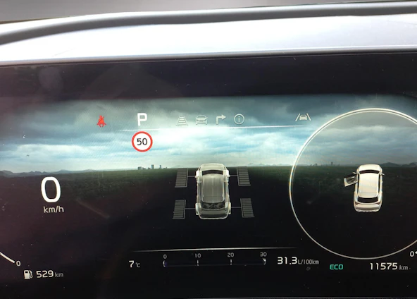 Fahrzeugbild 10 Fahrzeugbild 10