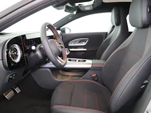 Mercedes-Benz CLA 220 8G-DCT 4Matic