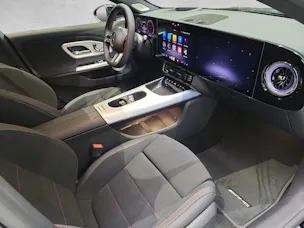 Mercedes-Benz CLA 200 7G-DCT
