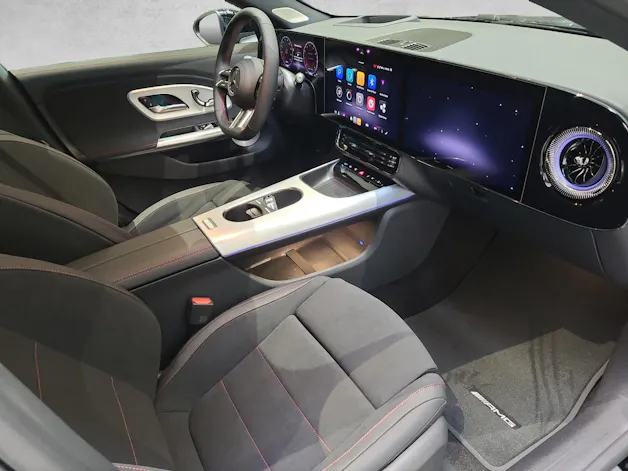 Mercedes-Benz CLA 200 7G-DCT