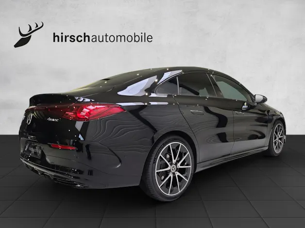 Mercedes-Benz CLA 200 7G-DCT