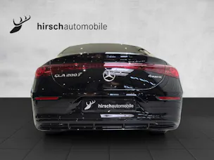 Mercedes-Benz CLA 200 7G-DCT