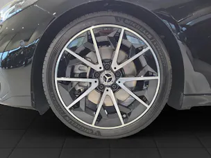 Mercedes-Benz CLA 200 7G-DCT