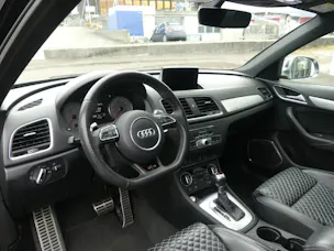 Audi RS Q3 2.5 TFSI performance quattro S-tronic