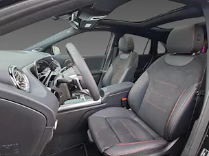 Mercedes-Benz GLA 220 d 4Matic Swiss Star
