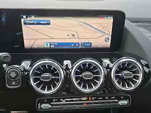 Mercedes-Benz GLA 220 d 4Matic Swiss Star