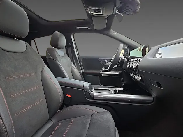 Mercedes-Benz GLA 220 d 4Matic Swiss Star