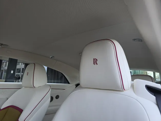 Rolls Royce ROLLS-ROYCE SPECTRE - Demo Fahrzeug - Herstellergarantie bis März 2030