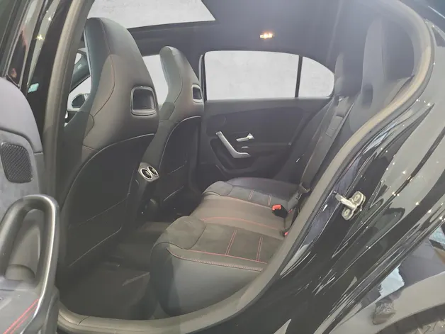 Mercedes-Benz A 220 4Matic 8G-DCT