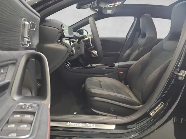 Mercedes-Benz A 220 4Matic 8G-DCT