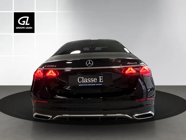 Mercedes-Benz E 220 d 4Matic 9G-Tronic