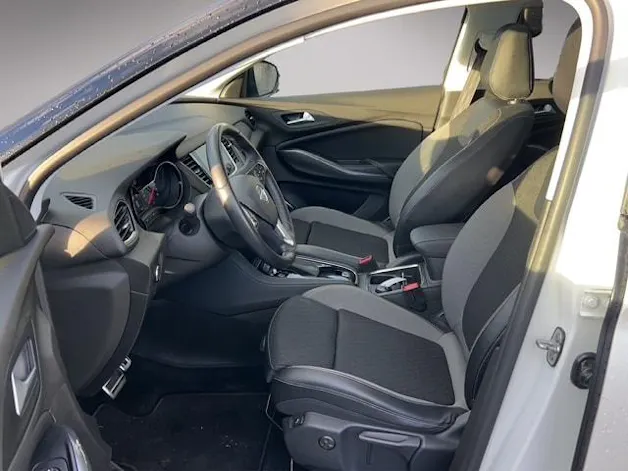 Opel Grandland X 1.2i TP Excellence Automatik