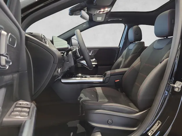 Mercedes-Benz GLA 250 4Matic 8G-DCT Swiss Star