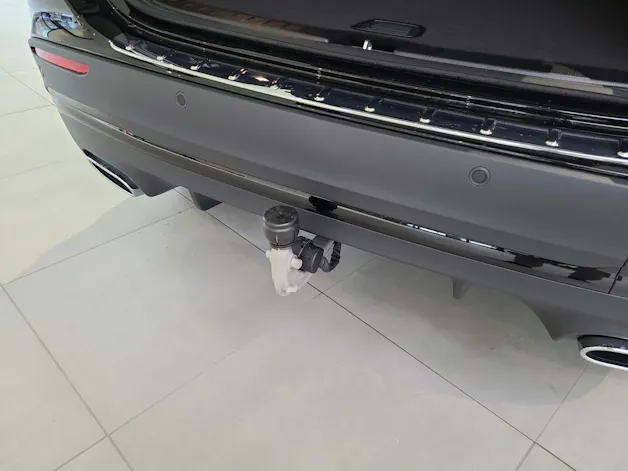 Mercedes-Benz GLA 250 4Matic 8G-DCT Swiss Star