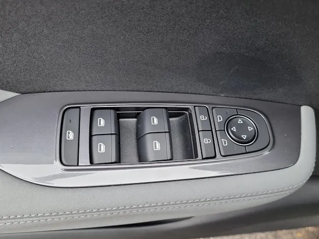 BYD Dolphin Surf Active