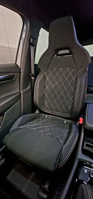 Škoda Karoq 2.0 TSI SportLine 4x4 DSG