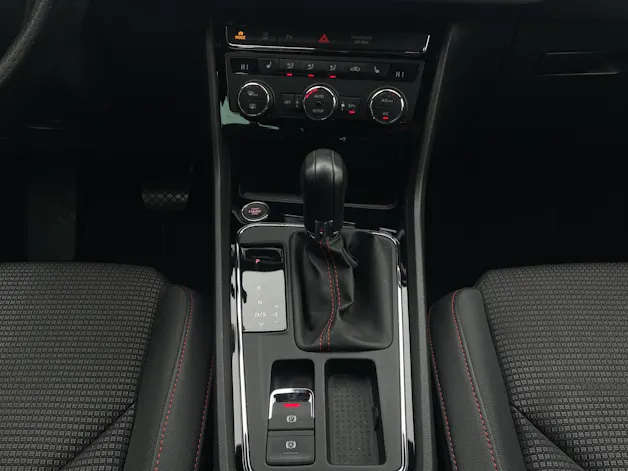 SEAT Leon ST 2.0 TSI SWISS FR DSG