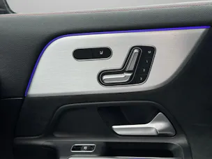 Mercedes-Benz GLA 45 AMG 4Matic+ 8G-Speedshift DCT