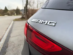 Mercedes-Benz GLA 45 AMG 4Matic+ 8G-Speedshift DCT