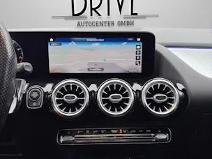 Mercedes-Benz GLA 45 AMG 4Matic+ 8G-Speedshift DCT