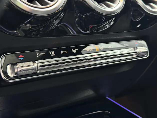 Mercedes-Benz GLA 45 AMG 4Matic+ 8G-Speedshift DCT