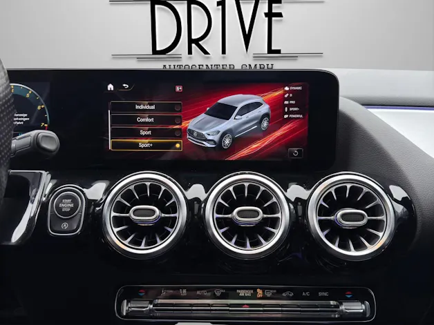 Mercedes-Benz GLA 45 AMG 4Matic+ 8G-Speedshift DCT