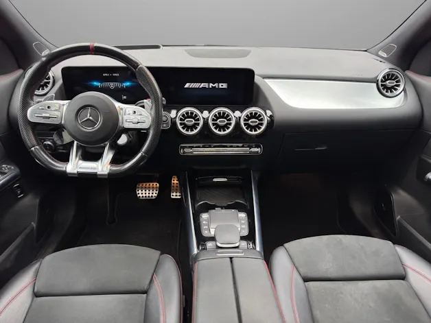 Mercedes-Benz GLA 45 AMG 4Matic+ 8G-Speedshift DCT