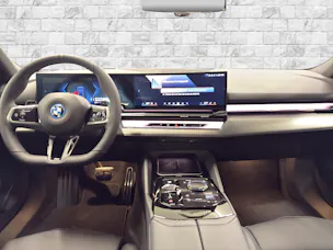 BMW 550e xDrive Touring M Sport Steptronic
