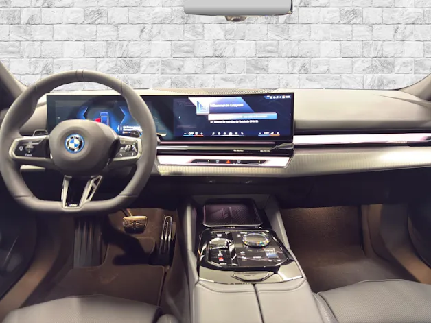 BMW 550e xDrive Touring M Sport Steptronic