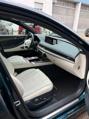 Genesis G80 Dual Motor Luxury AWD