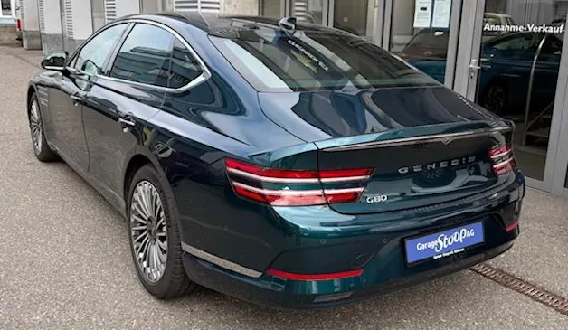 Genesis G80 Dual Motor Luxury AWD