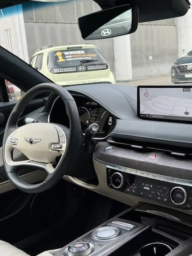 Genesis G80 Dual Motor Luxury AWD