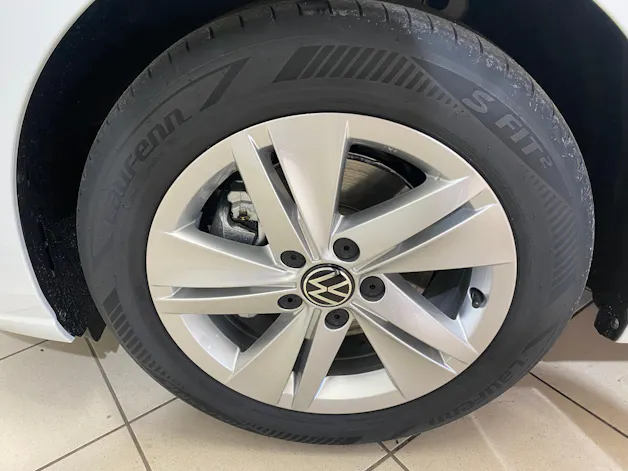 VW Golf Variant 1.5 eTSI mHEV Life