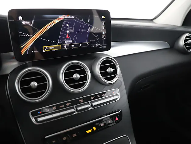 Mercedes-Benz GLC 300 de AMG Line 4M A