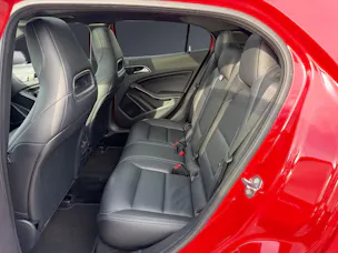 Mercedes-Benz GLA 220 AMG Line 4Matic 7G-DCT