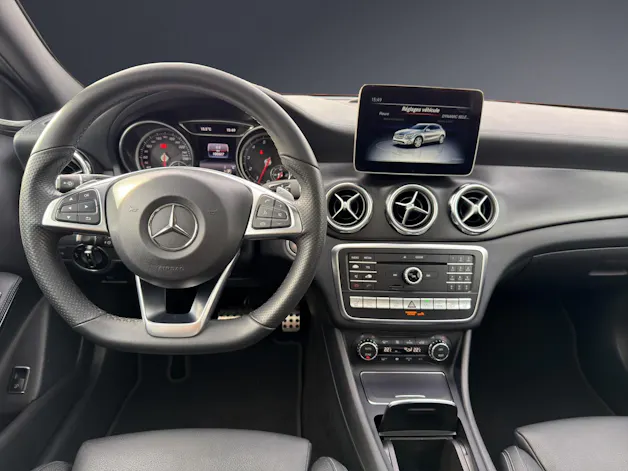Mercedes-Benz GLA 220 AMG Line 4Matic 7G-DCT