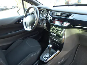DS Automobiles AUTOMOBILES DS3 1.6 VTi SO Chic Automatic