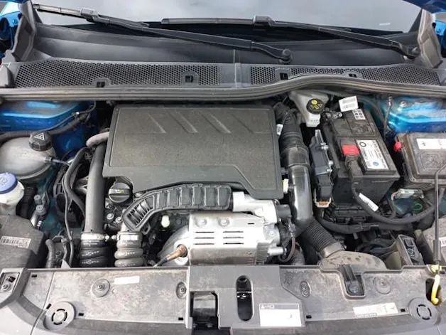 Peugeot 208 1.2 PureTech GT EAT8