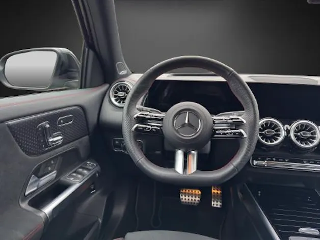 Mercedes-Benz EQB 350 4M Swiss Star
