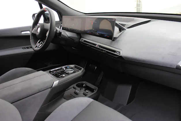 BMW iX M70 xDrive *0.9%-LEASINGAKTION* 🏖️JUNI-ANGEBOT🏖️